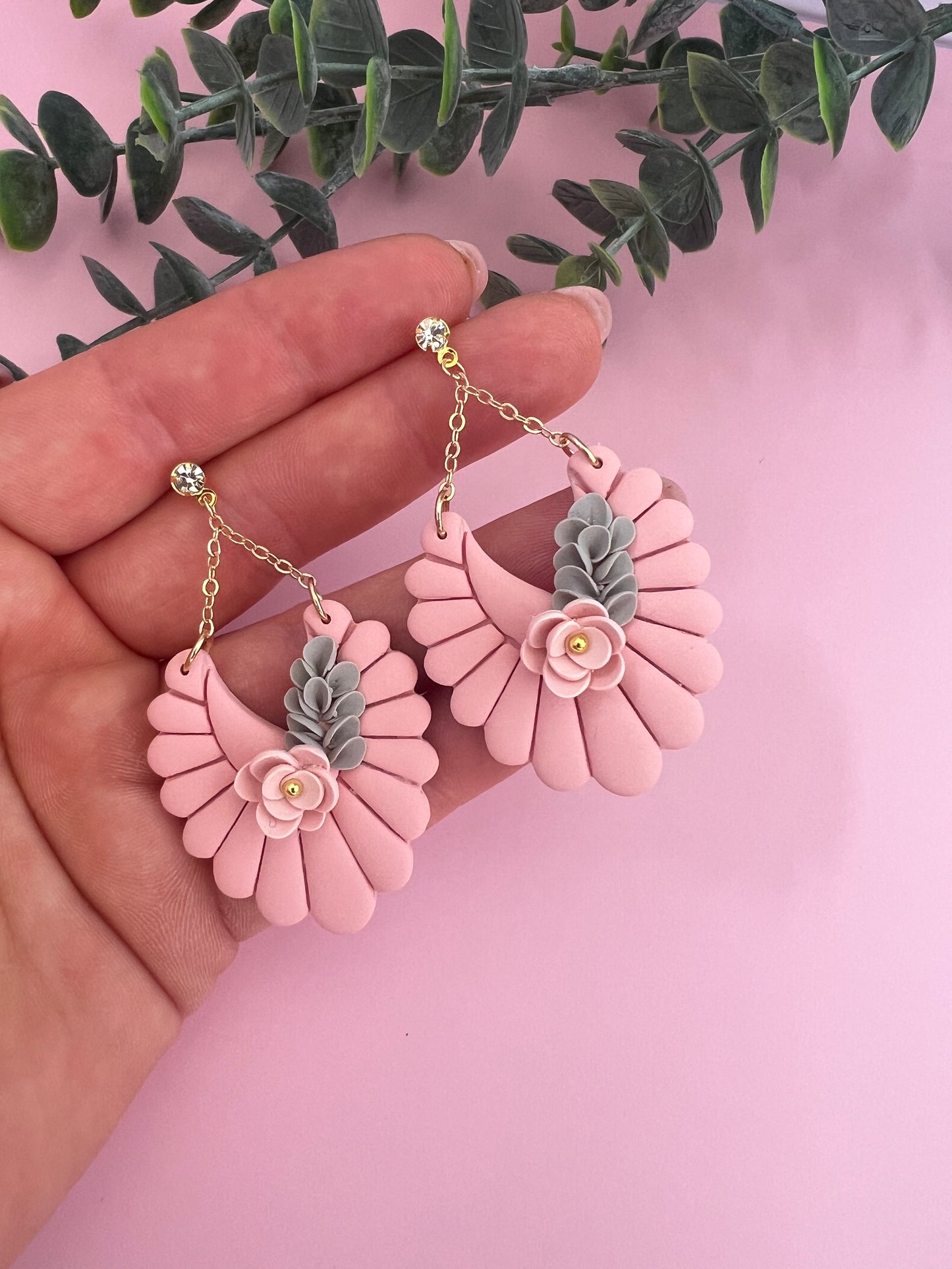 Susanna Dangle Earrings - Pink