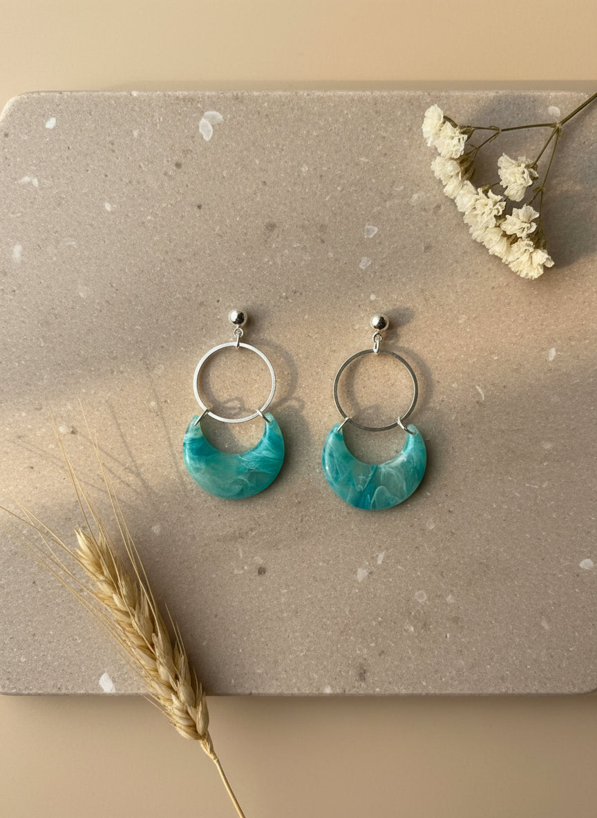 azuur blauwe oorbellen met zilver