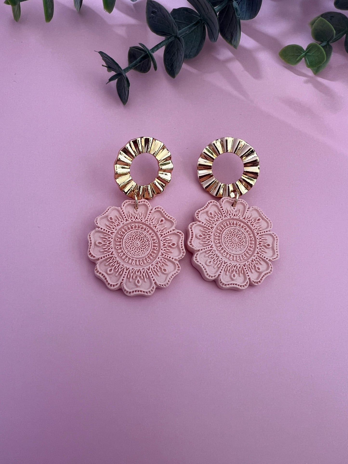 Laila Dangle Earrings - Pink