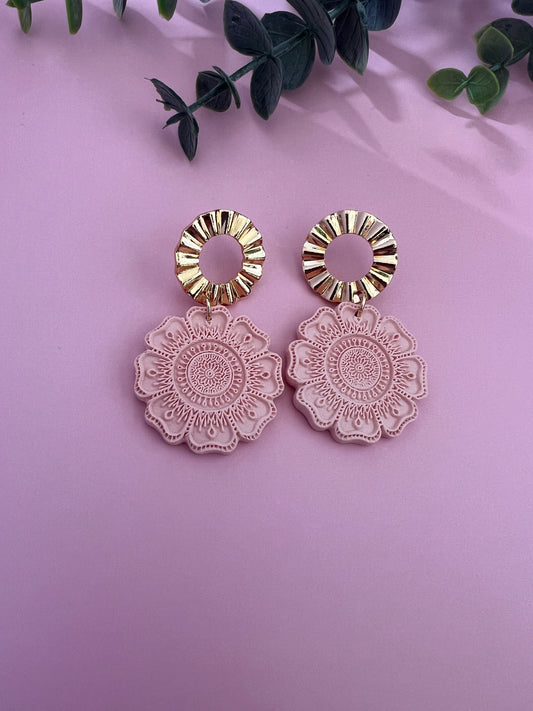 Laila Dangle Earrings - Pink