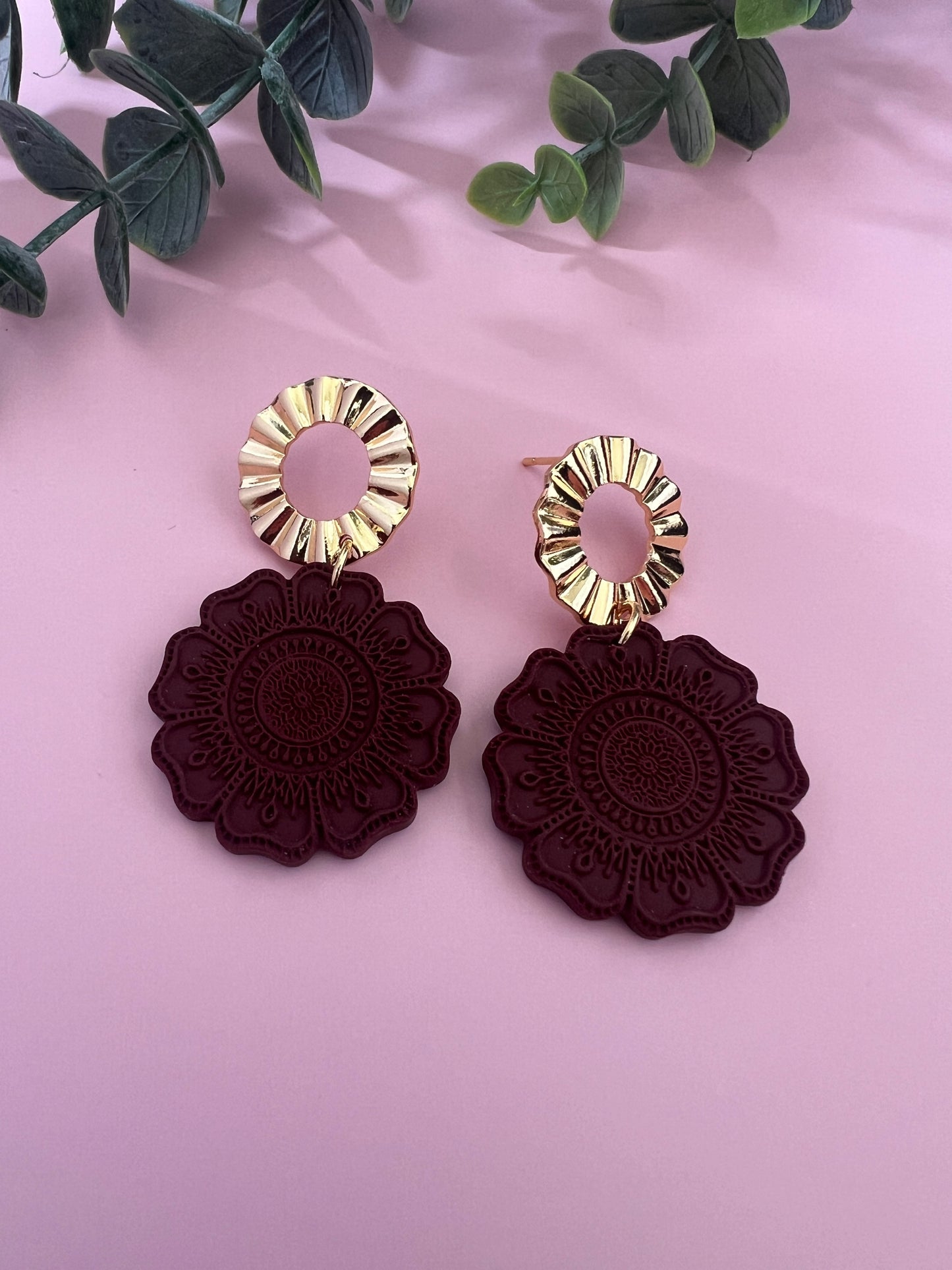 Laila Dangle Earrings - Bordeaux hue.