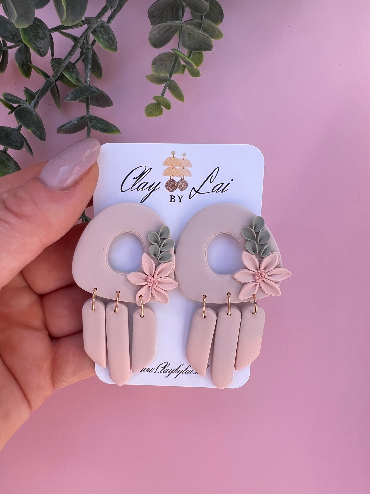 Samira Dangle Earrings - Beige Pink