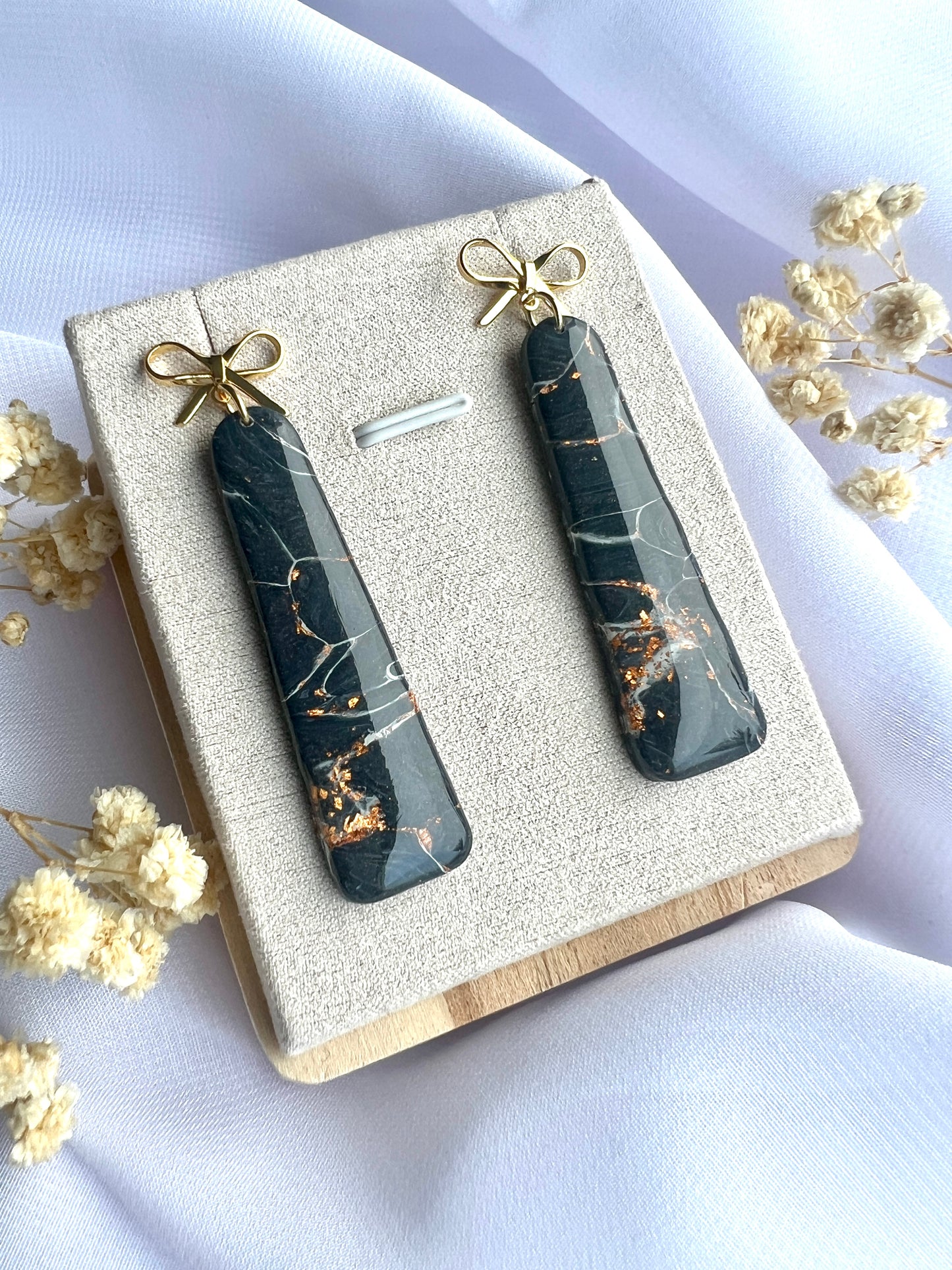 Inez - in Grijs & Brons