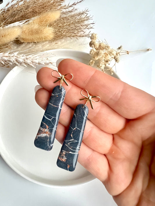 Inez - in Grijs & Brons