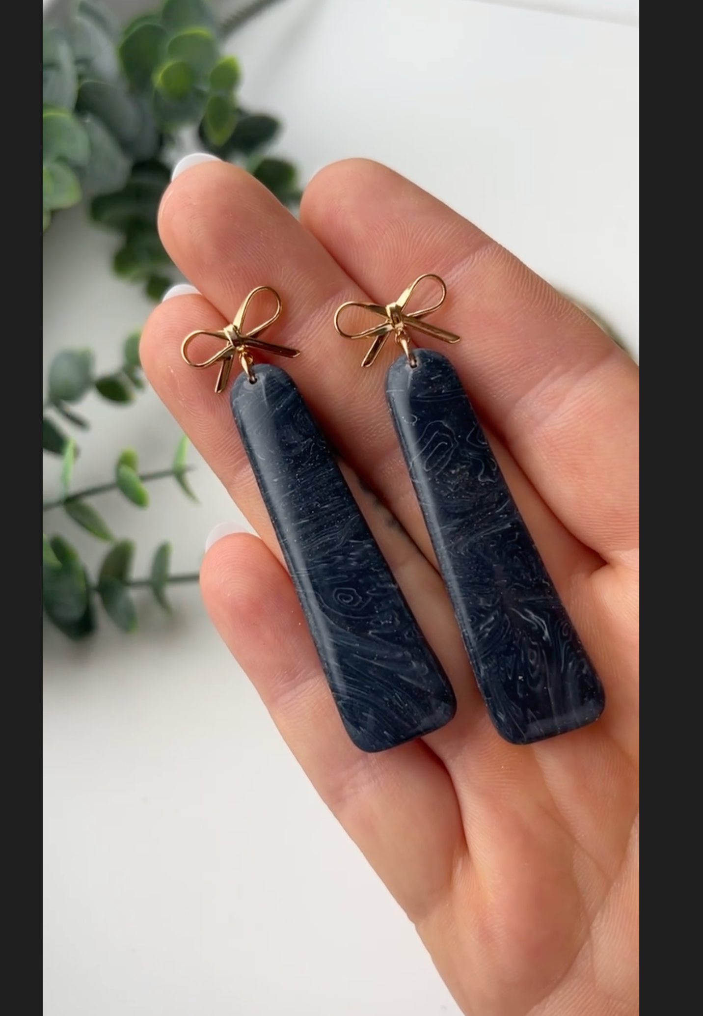 Inez in zwart marmer